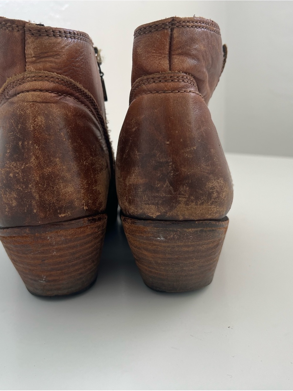 LIBERTY Black Brown Leather Ankle Booties - Picture 7 of 8